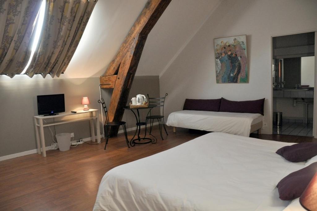 Domaine De Roiffe Otel Oda fotoğraf