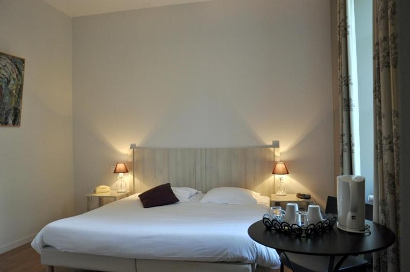 Domaine De Roiffe Otel Oda fotoğraf